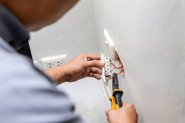 Best Home Electrical Repair  in East Dubuque, IL