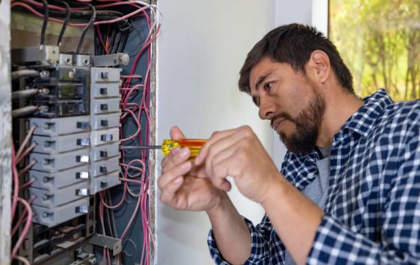 Professional Electrician in East Dubuque, IL